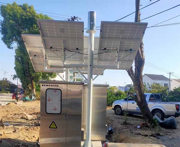 撫州市文昌里污水收集管網工程-太陽能智能截流井設備 (1)